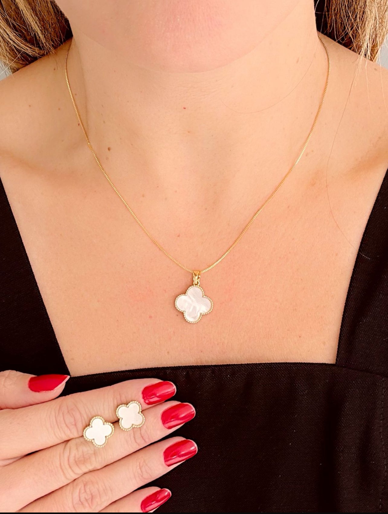 18-inch steel set with clover pendant 11985