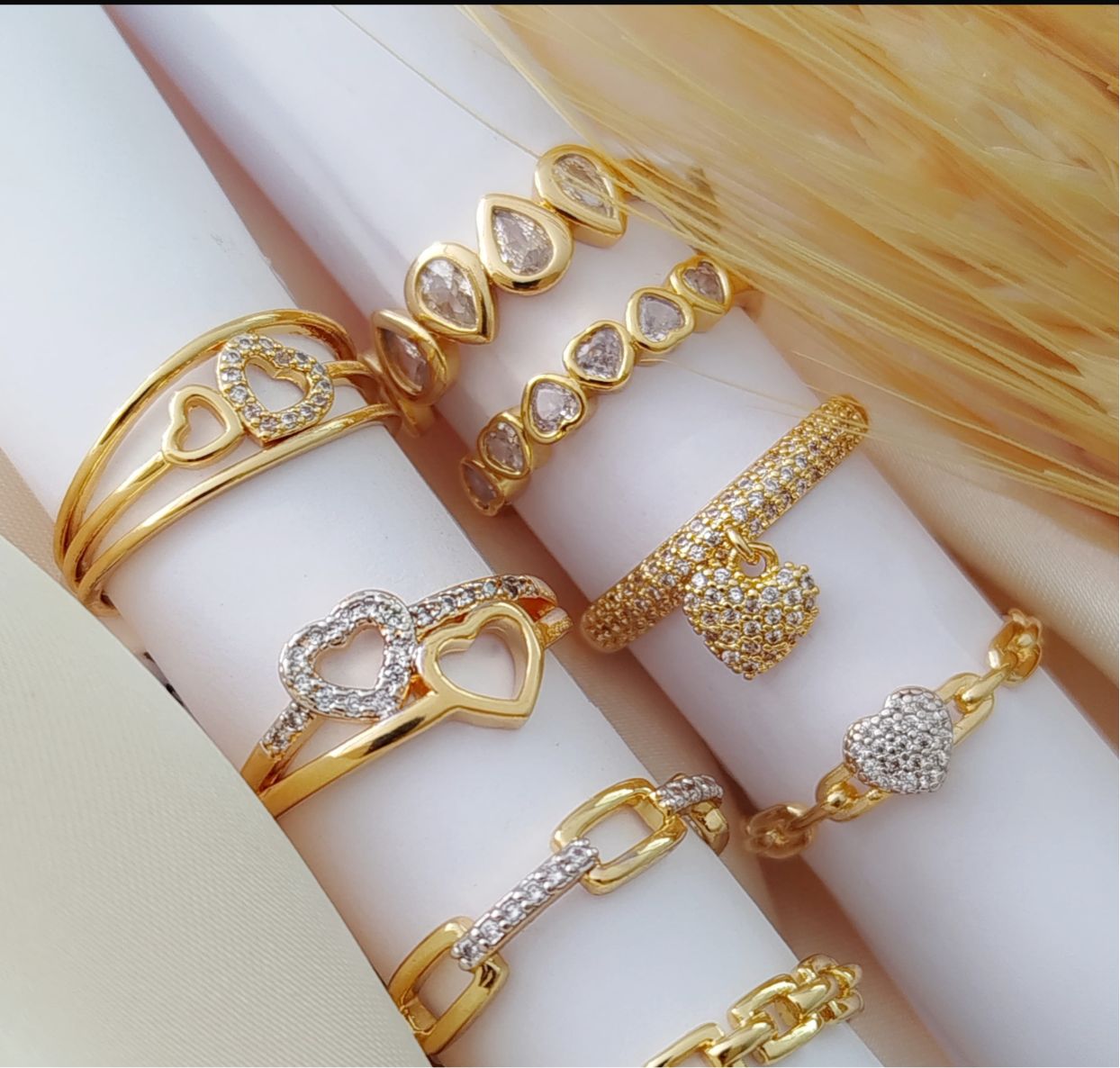 Chain band ring with pavé accents 11591