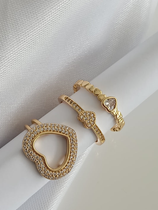 Solitaire Hearts Ring