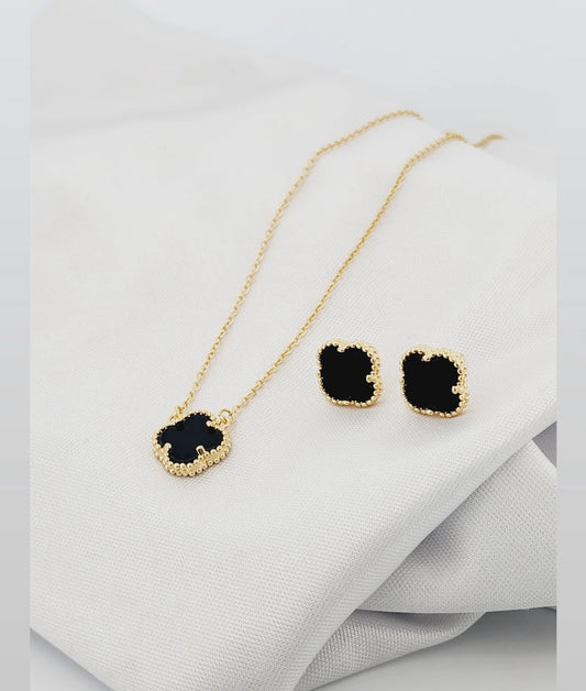 16-inch + 2-inch set with a four-leaf clover pendant ✨ 11390