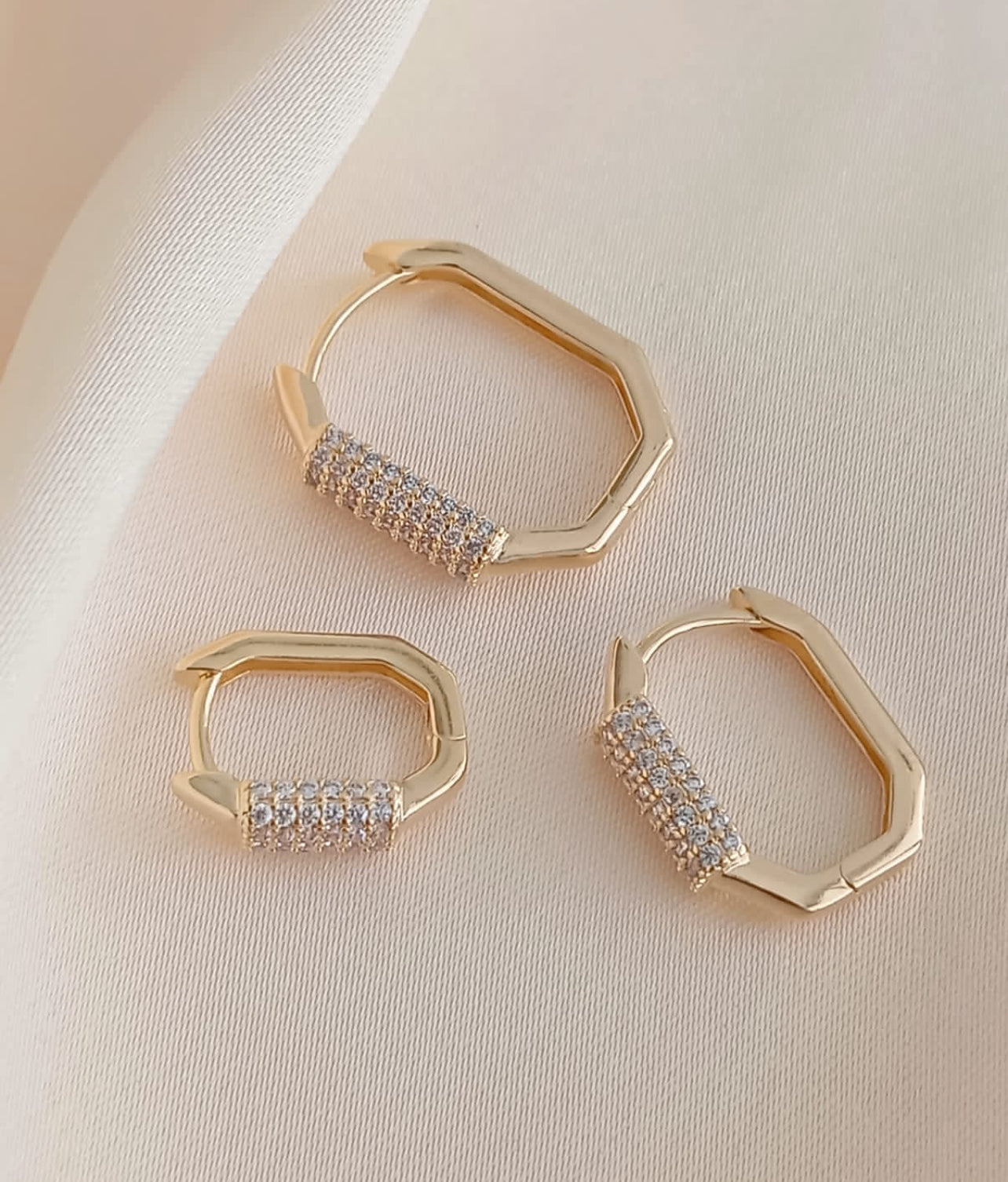 Square Hoop with Studded Cylinder