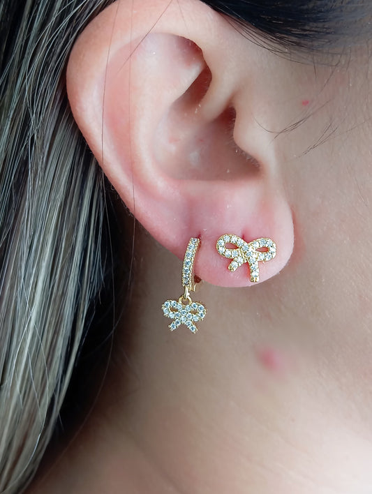 Hoop with One Pavé Strip and Bow