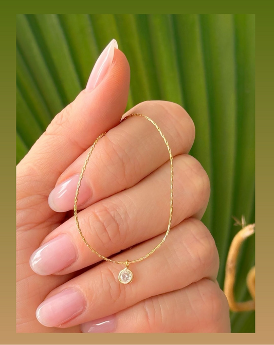 Thin Necklace with a Solitaire Pendant