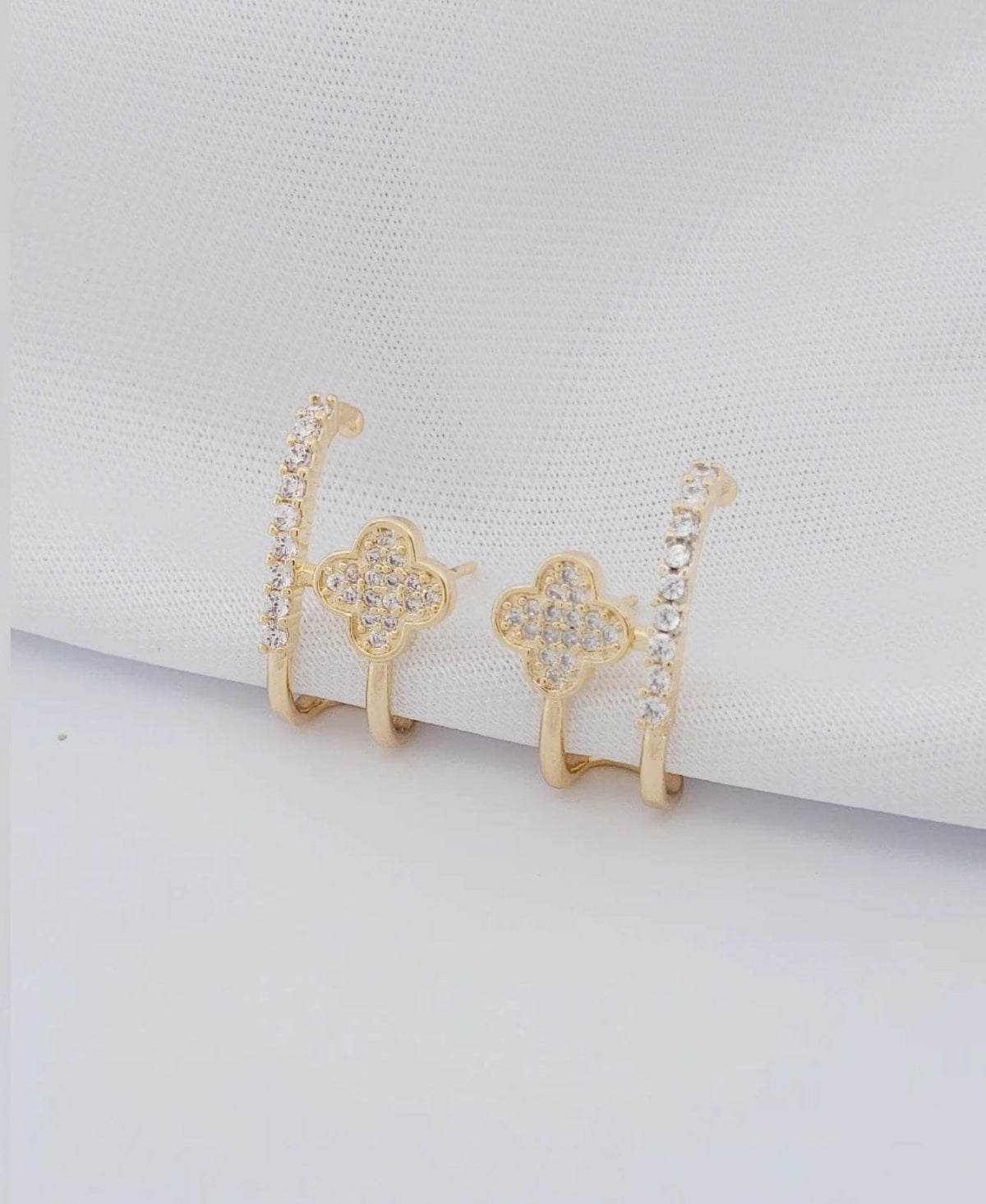 Double Claw Earring with Pavé Flower