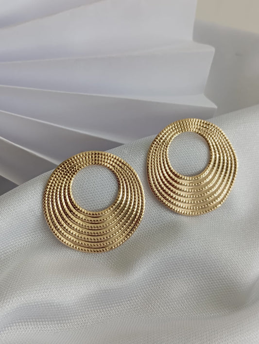 Seven-Strand Plated Earring 10220