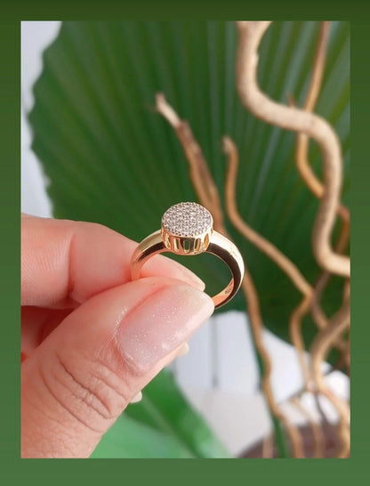 Pavé Cluster Ring