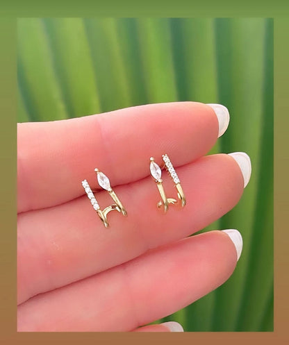 Claw Earring with 1 Marquise and Pavé Wire