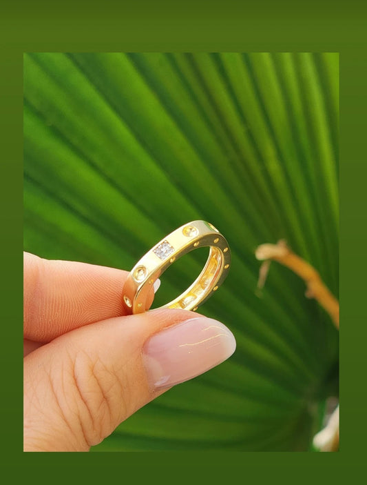 Square Ring with Smooth Dots