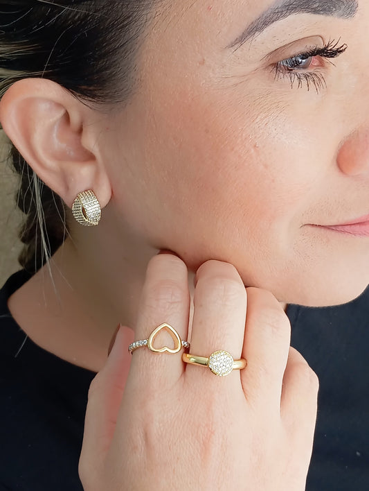Smooth Heart Ring with Pavé Band