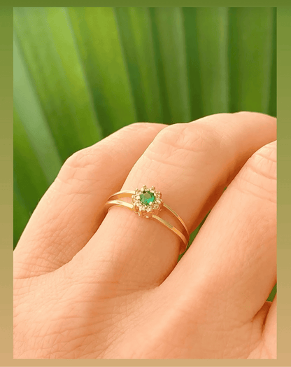 Flower Ring with Sparkling Accents