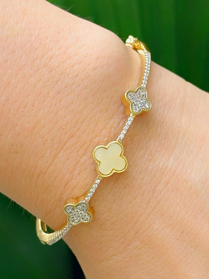 3 Flowers Bracelet