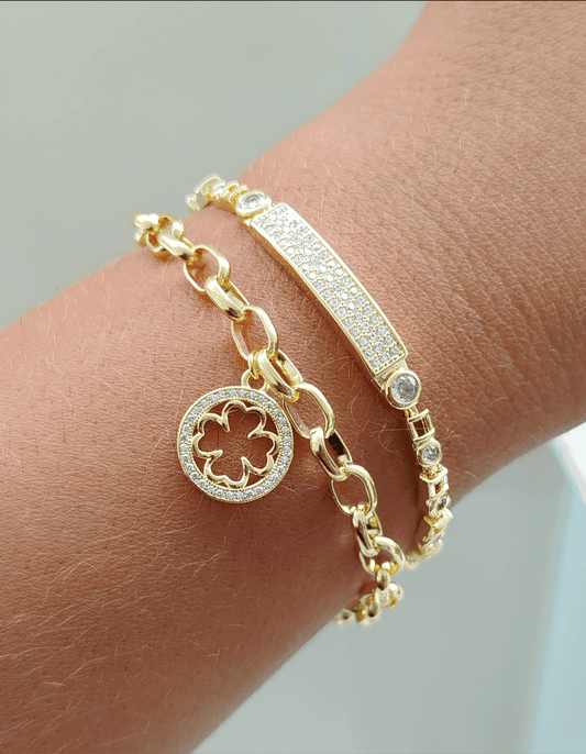 6.7-inch round link bracelet with open clover 11807