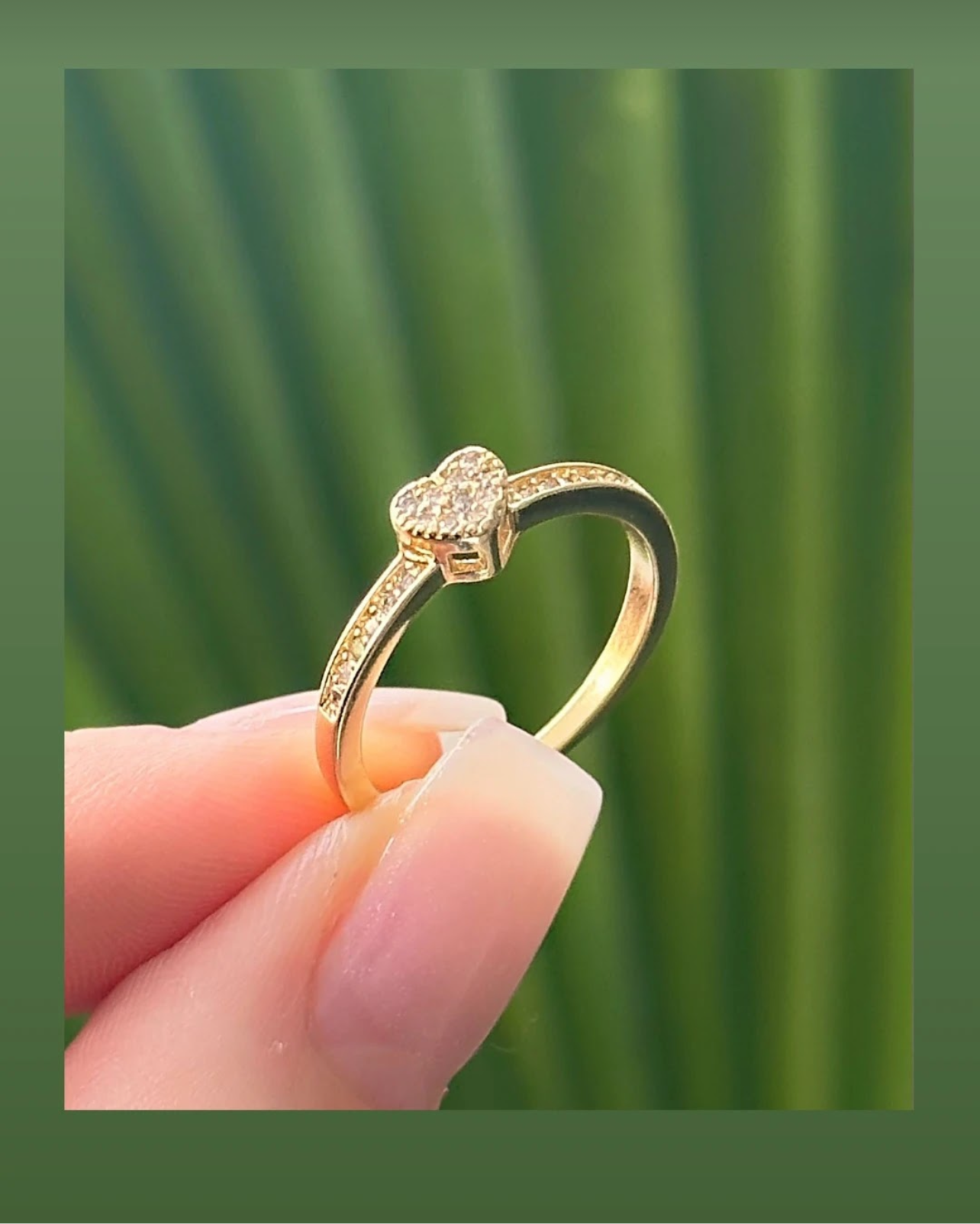 Mini paved Heart Ring 9373