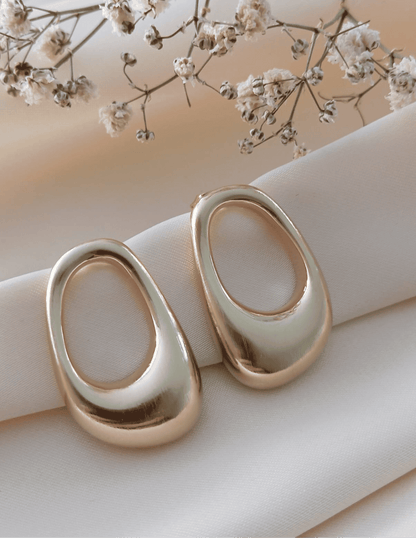 Plain Oval Organic Closed Earring