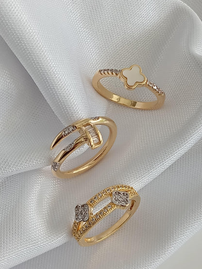 Nail Ring with Baguette Sparkling Accents