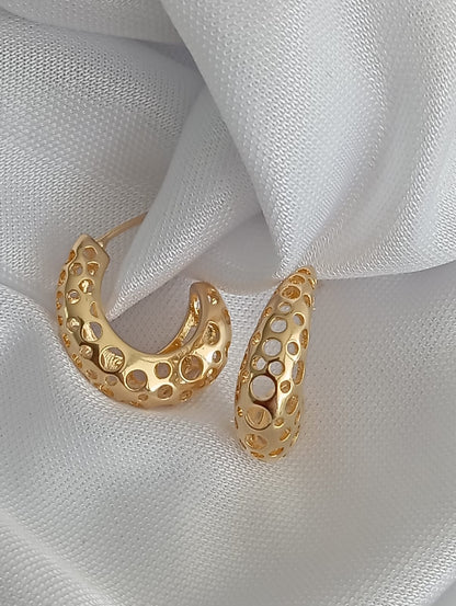 Open Half-moon Earring