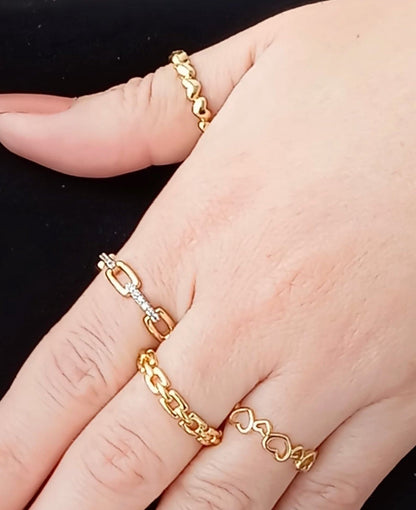 Chain Band Ring with Pavé Accents