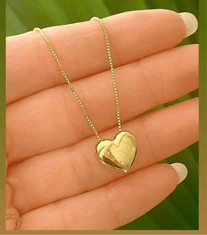 Necklace with Smooth Heart and Cutout Base