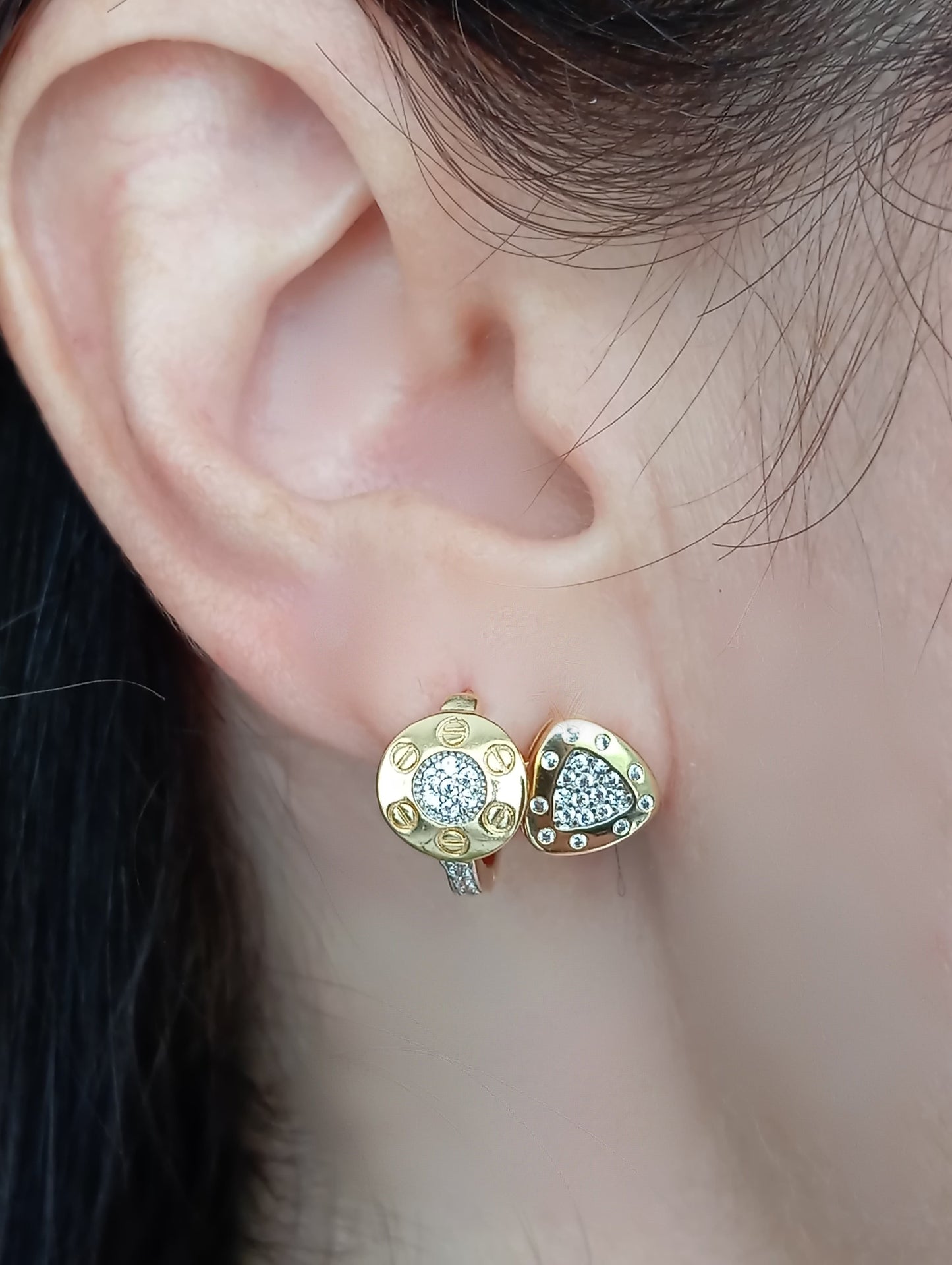 Triangular earring 9633