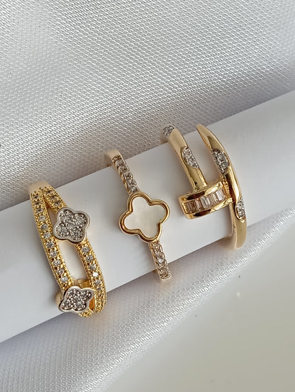 Double Band Ring with Pavé Setting and Two Flowers