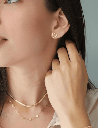 Smooth Hollow Heart Earring
