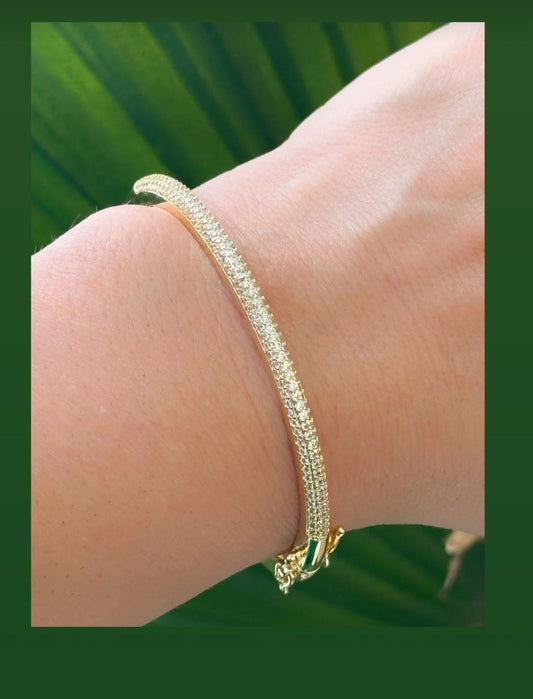 Pavé Bracelet with 3 Strands and Double Clasp