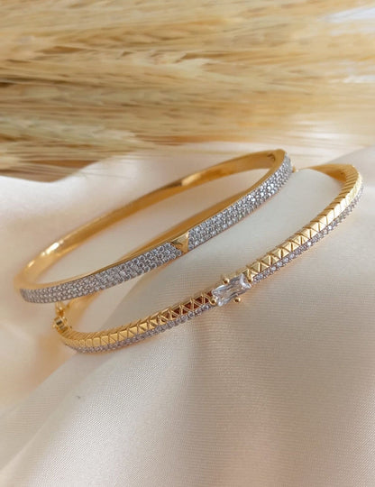 Bracelet with 1 Sparkling Accent Stripe and 1 Square Sparkling Accents
