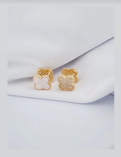 Double Clover Hoop, One Pavé, One White