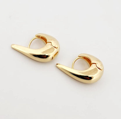 Chunky Plain Hoop Earring