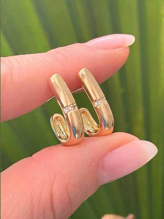J Earring with a Sparkling Accents Strand