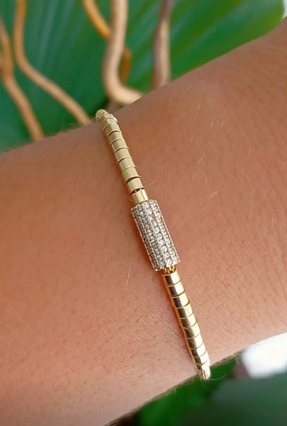 Sparkling Barrel Mesh Bracelet
