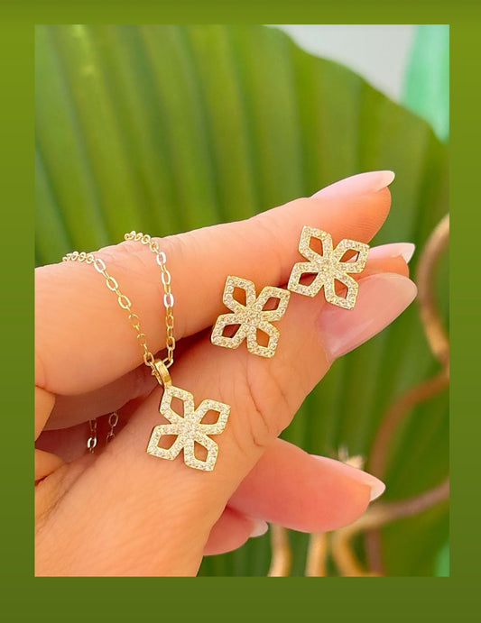 Set of 4-Petal Hollow Flower
