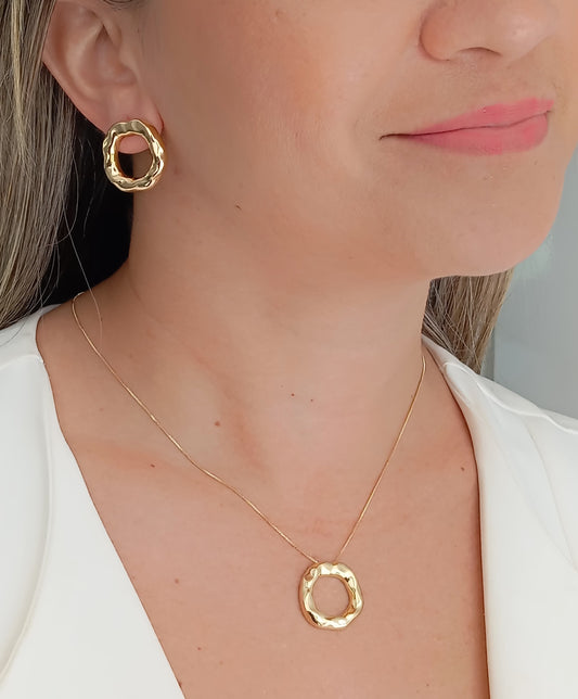 Necklace with Smooth Organic Pendant